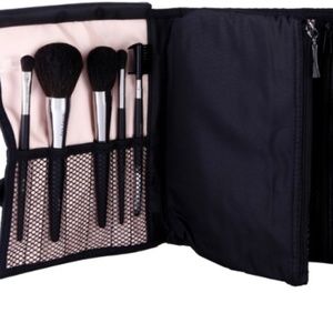 brand new set of Mary Kay brand make up brushes